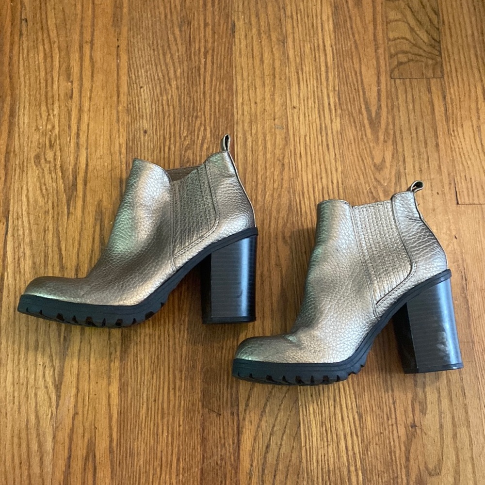 Silver/Metallic booties
